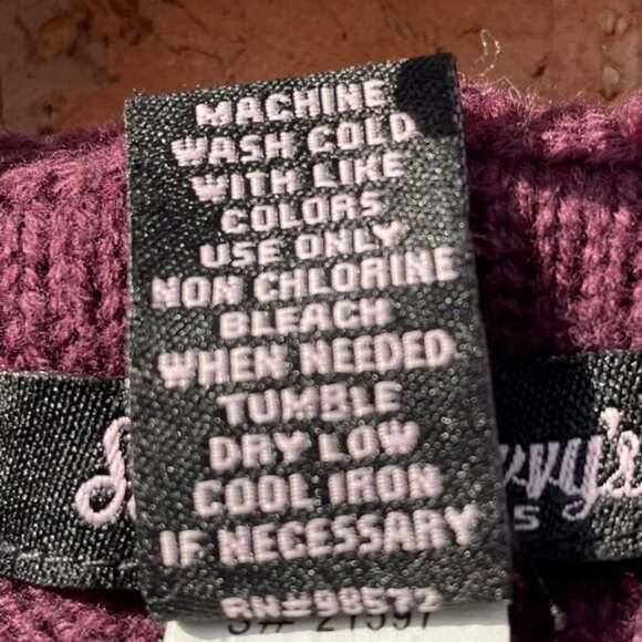 Sweater Hoodie with pockets and zipper leather toggle Size Large - Picture 4 of 4